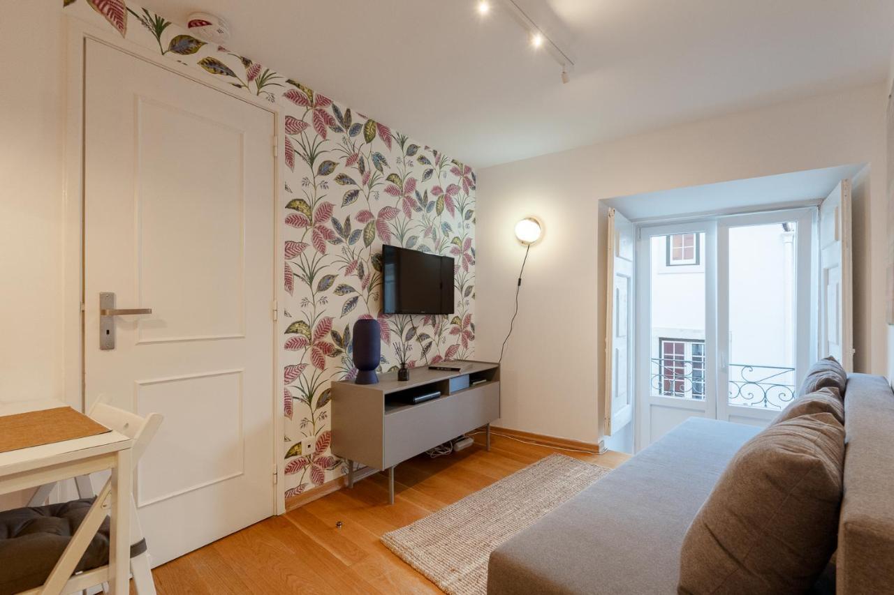 Contemporary Apartment In Chiado 3 ลิสบอน ภายนอก รูปภาพ