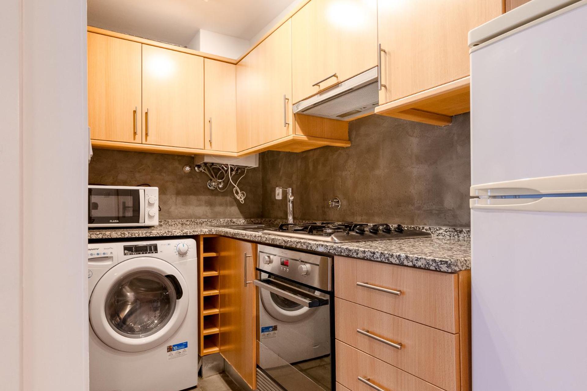 Contemporary Apartment In Chiado 3 ลิสบอน ภายนอก รูปภาพ